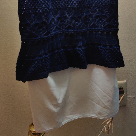 Two-Layer Top - Picture 4 of 4